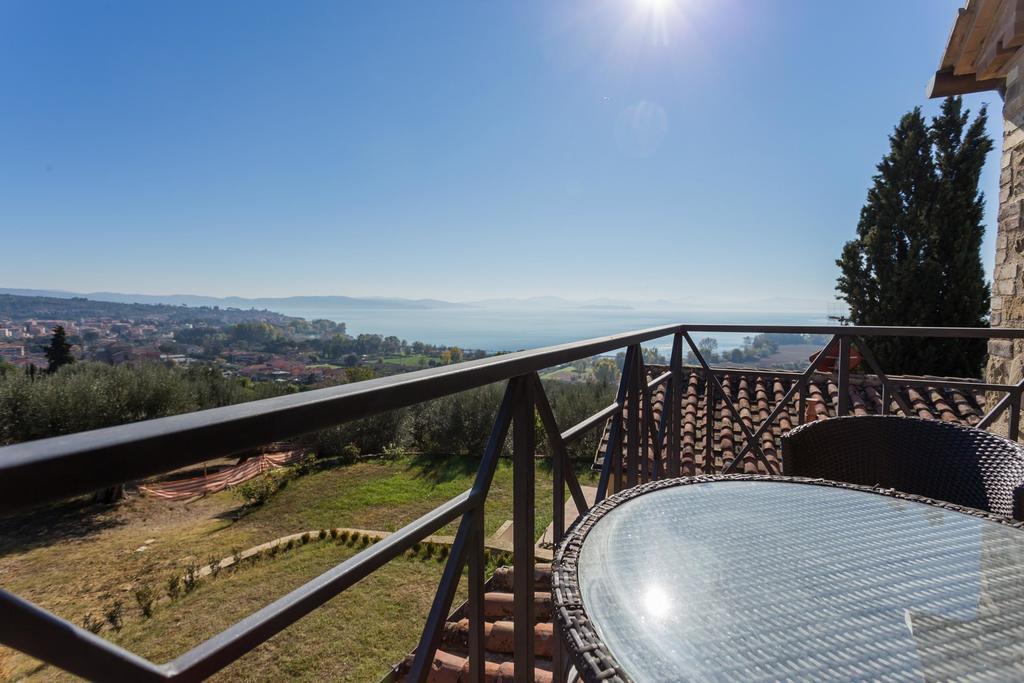 Antico Casale Tiravento Aparthotel Passignano sul Trasimeno Room photo