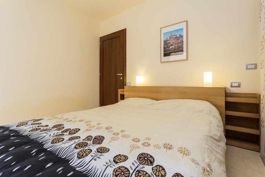 Antico Casale Tiravento Aparthotel Passignano sul Trasimeno Room photo